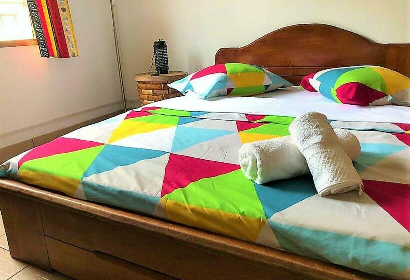 پانسیون Fiiaa