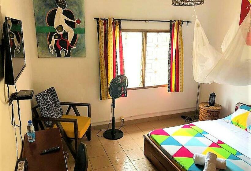 پانسیون Fiiaa