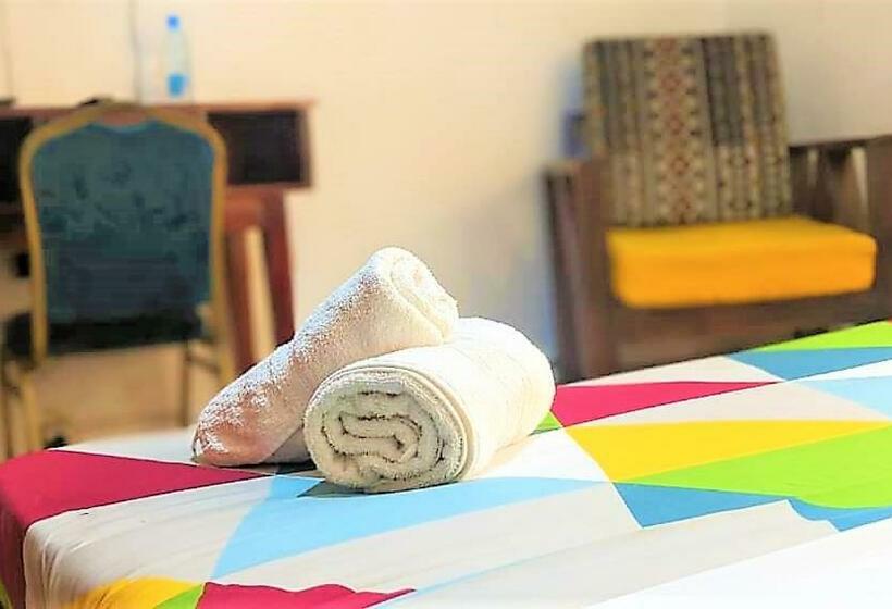 پانسیون Fiiaa