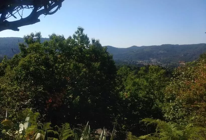 Majatalo Les Jardins D Arbousse