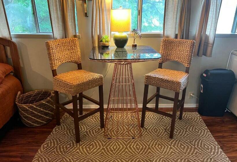 ペンション The Augustine