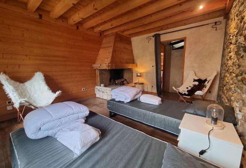 The Ombelles Triplex #dm