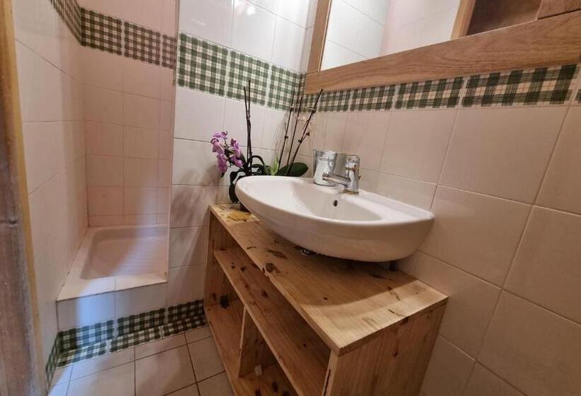 The Ombelles Triplex #dm