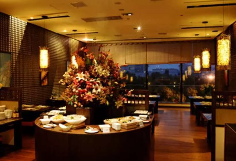 Отель Sovereign