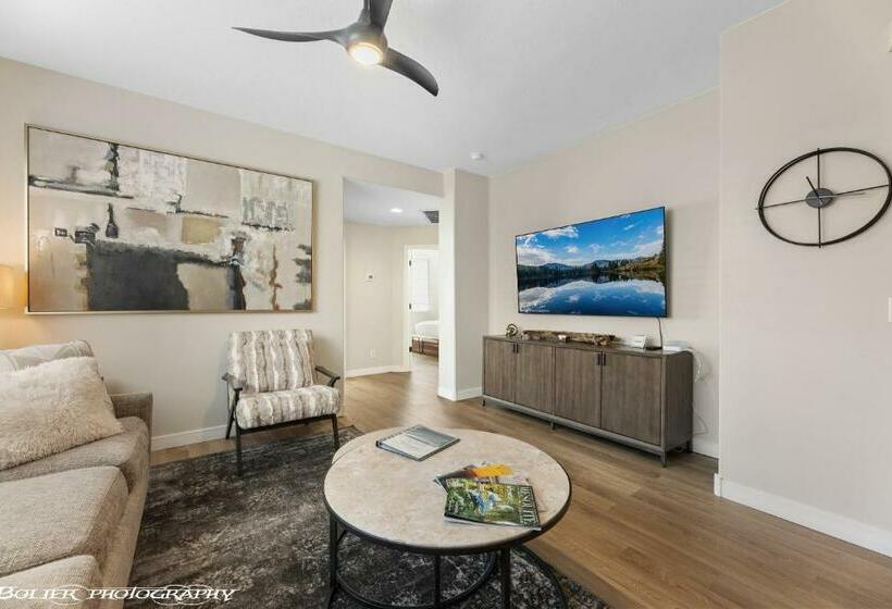 Beautiful Condo At The Springs By Cool Properties