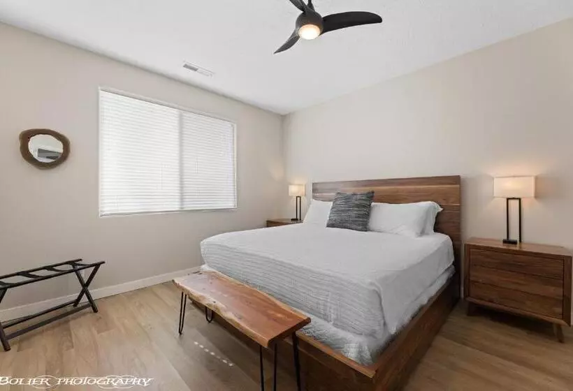 Beautiful Condo At The Springs By Cool Properties