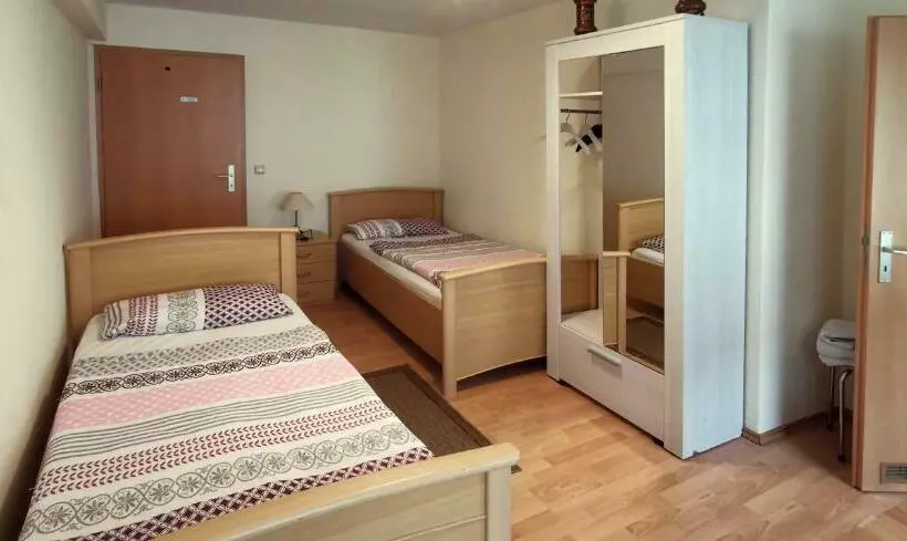 Majatalo Das Sofa Restaurant Hotel Spätkauf