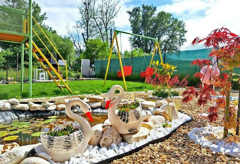 Di Mare Holiday Apartments