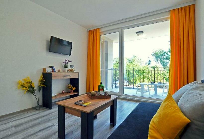 Di Mare Holiday Apartments