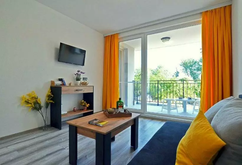 Di Mare Holiday Apartments