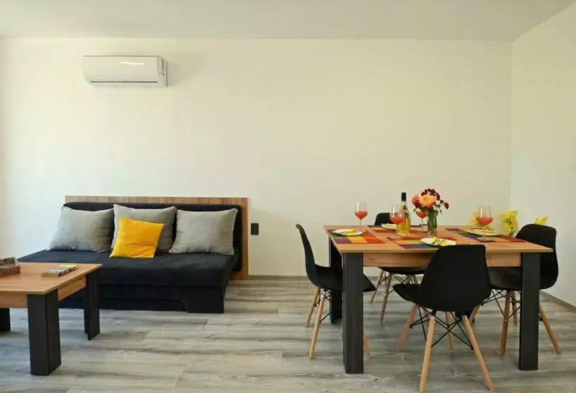 Di Mare Holiday Apartments