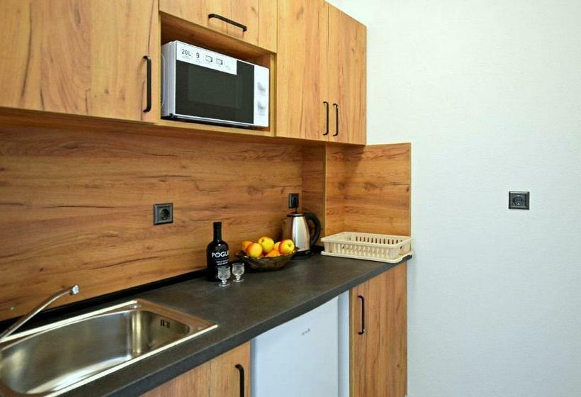 Di Mare Holiday Apartments