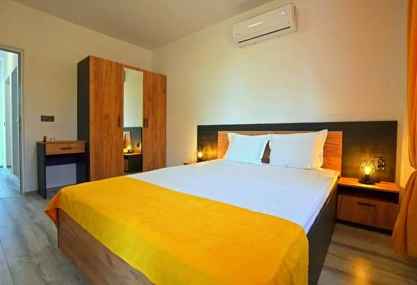 Di Mare Holiday Apartments