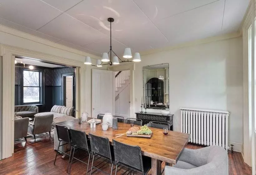 Elliot By Avantstay Historic Character Home In Great Location!