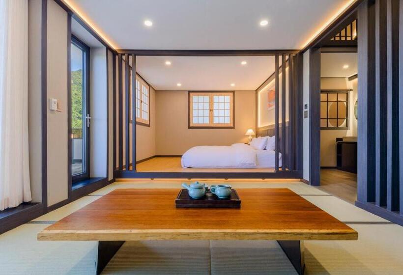 בית מלון כפרי Harusida