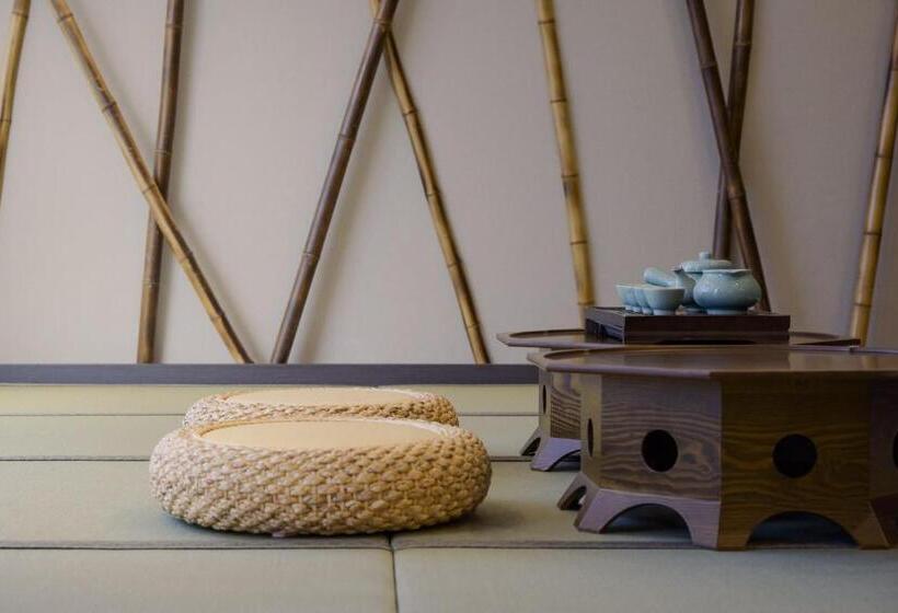 בית מלון כפרי Harusida