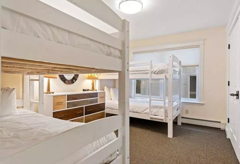 Legacy House By Avantstay Beautiful 4bdr Home In Great Location W Hot Tub