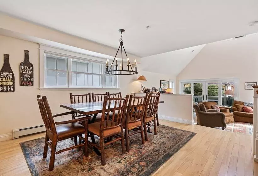 Legacy House By Avantstay Beautiful 4bdr Home In Great Location W Hot Tub