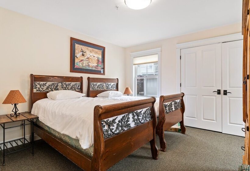 Legacy House By Avantstay Beautiful 4bdr Home In Great Location W Hot Tub