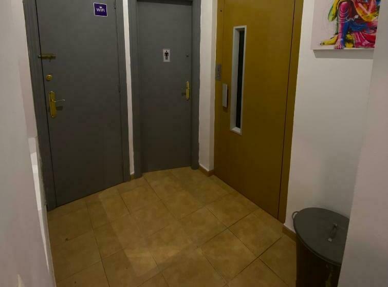 هاستل Casa Letran Guesthouse