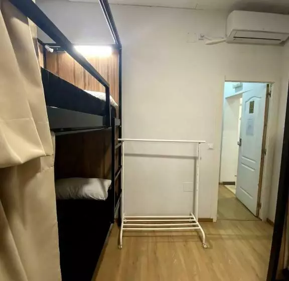 هاستل Casa Letran Guesthouse