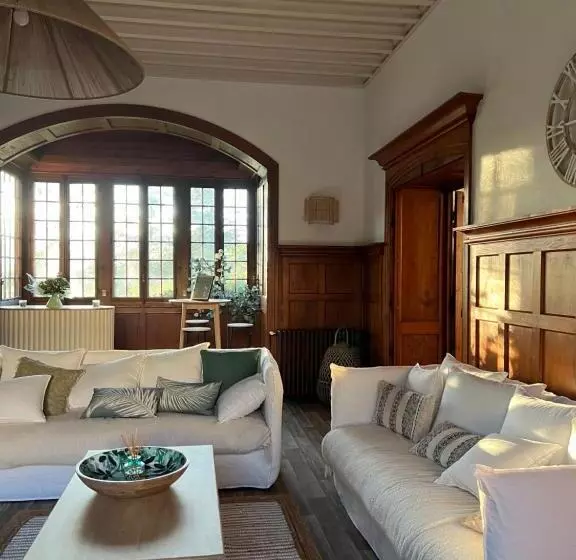 Aamiaismajoitus (B&B) O Cottage Jardin