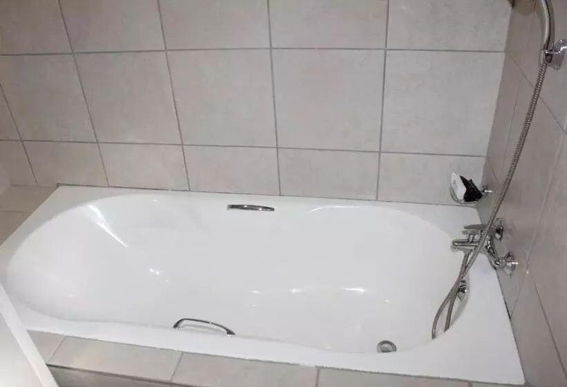 ベッドアンドブレックファースト Unit G Guest House