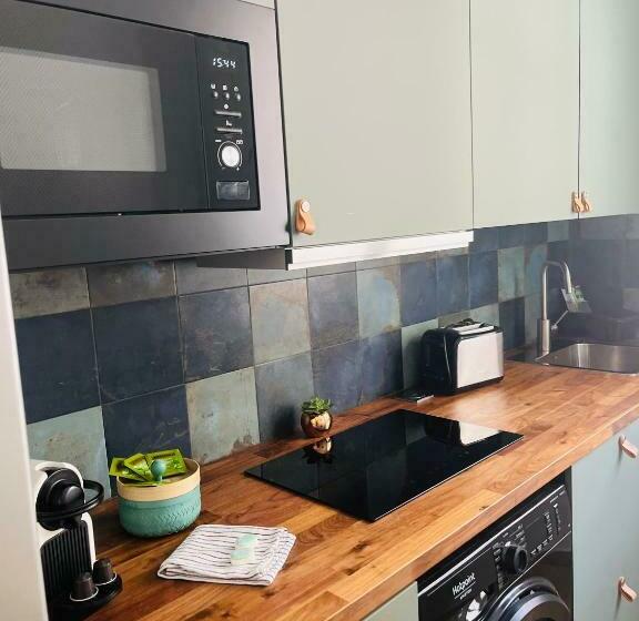 Cassis, Charmant Appart En Face De La Plage