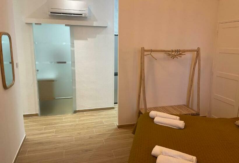 Cassis, Charmant Appart En Face De La Plage