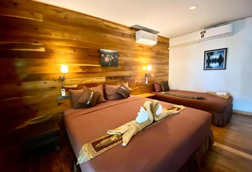 فندق Coconut Lanta Resort @klong Dow Beach