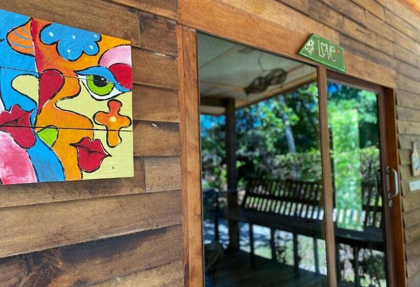 فندق Coconut Lanta Resort @klong Dow Beach