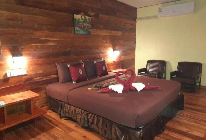 فندق Coconut Lanta Resort @klong Dow Beach