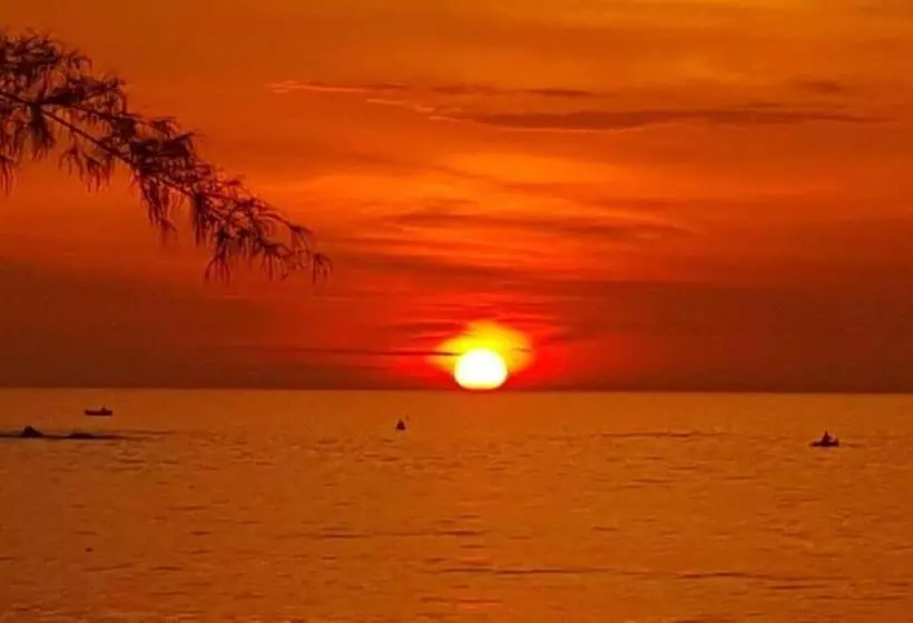 Hotelli Coconut Lanta Resort @klong Dow Beach