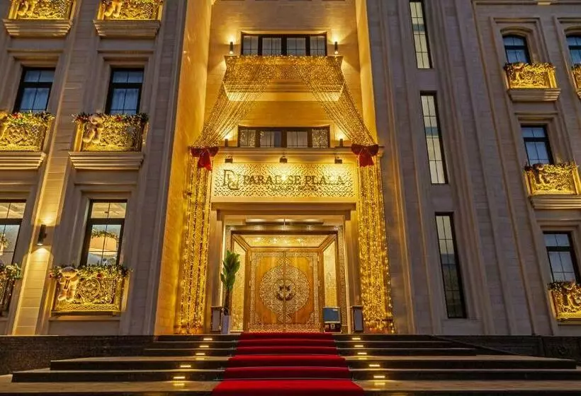 هتل Paradise Plaza Luxury