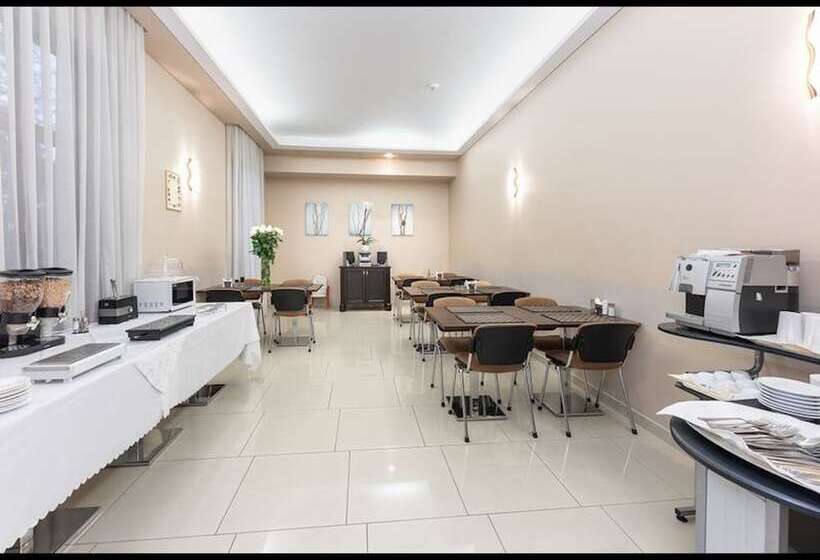 پانسیون Room In B&b   Valensija   Suite For Two