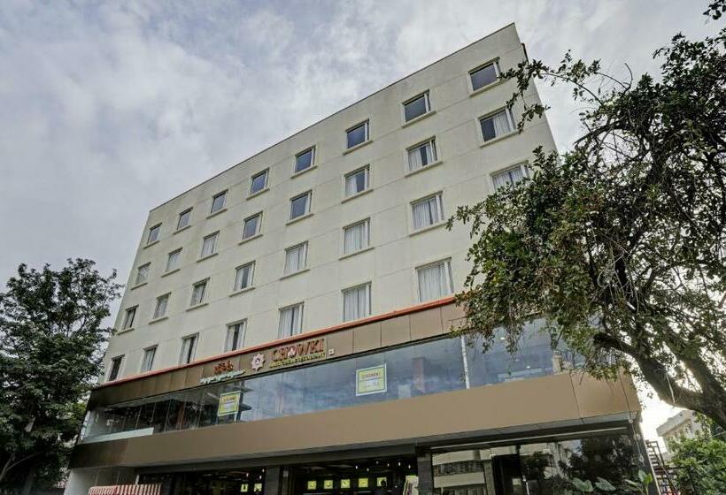 Отель Treebo Tryst Happy Stays