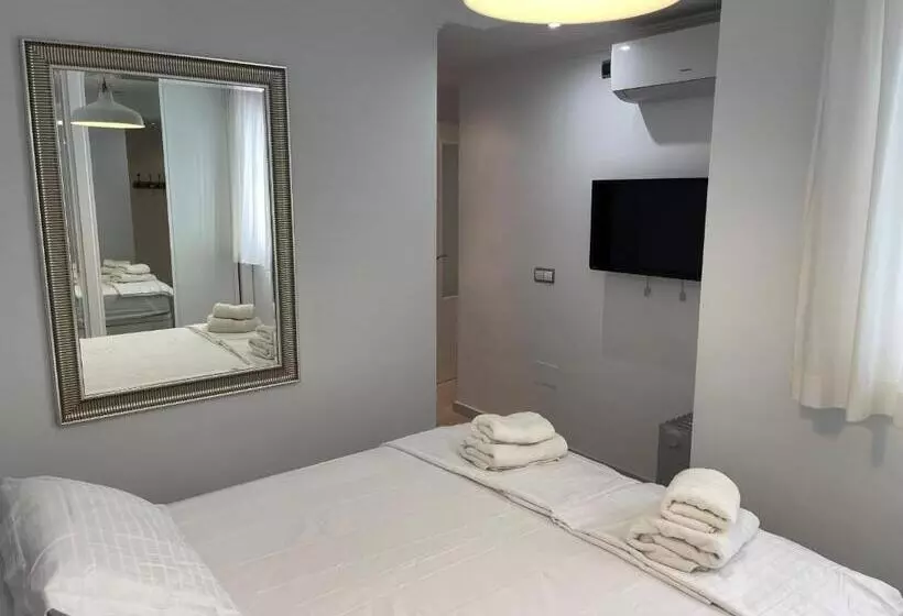 La Cala Holiday Retreat