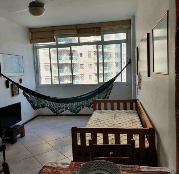 Pitangueiras 1 Quarto C/garagem