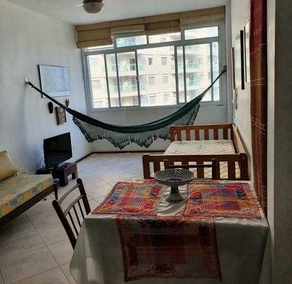 Pitangueiras 1 Quarto C/garagem