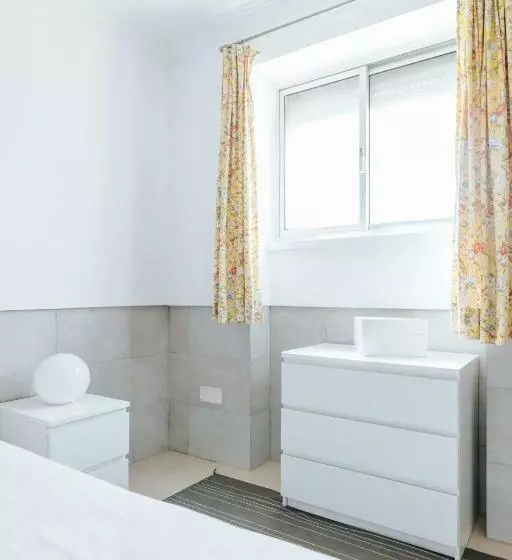 Parque Das Nacoes Oriente Flat