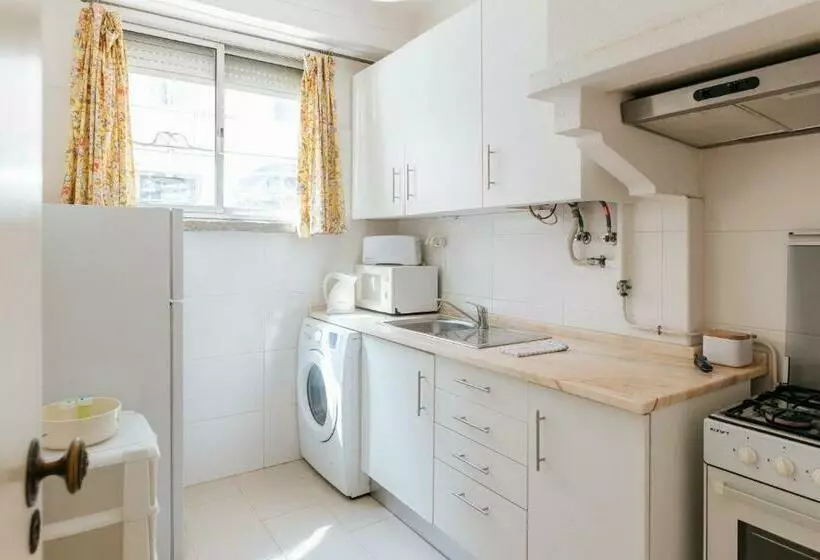 Parque Das Nacoes Oriente Flat