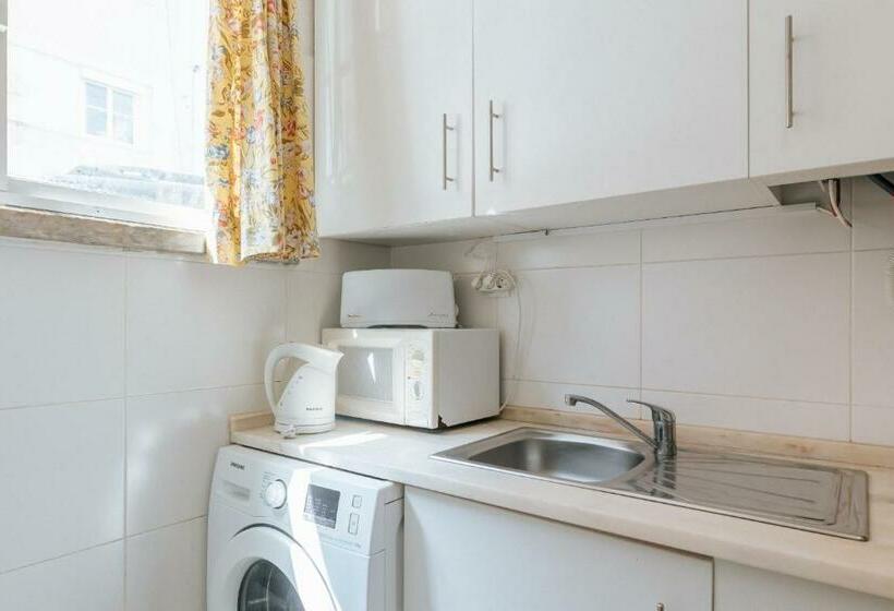 Parque Das Nacoes Oriente Flat