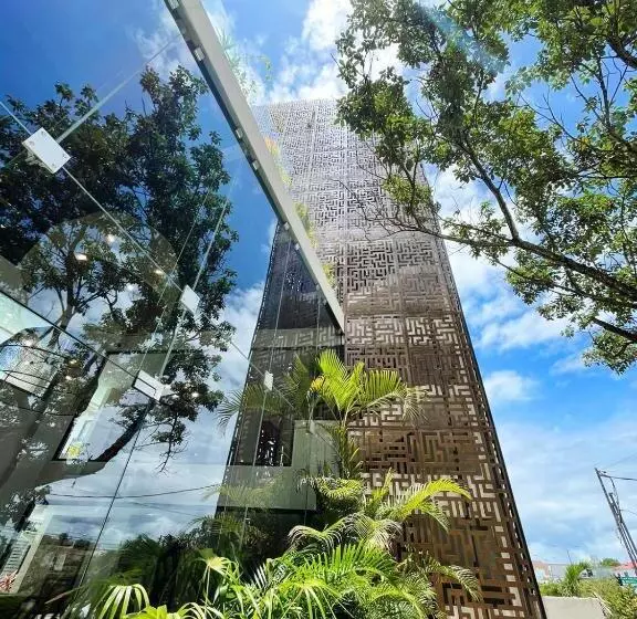 Urban Towers   Brand New Contemporary Apartment In Downtown