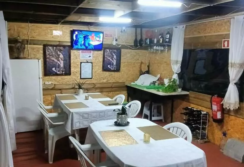 ベッドアンドブレックファースト Alojamento Local Largo Da Igreja