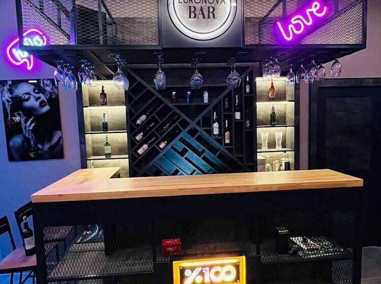 Euronova Hotel & Suites