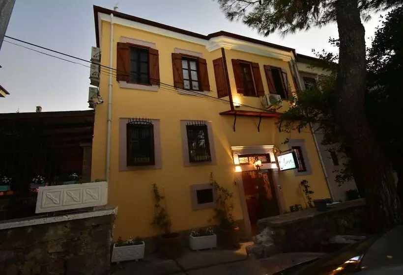 هتل Olivia 1845 Guest House