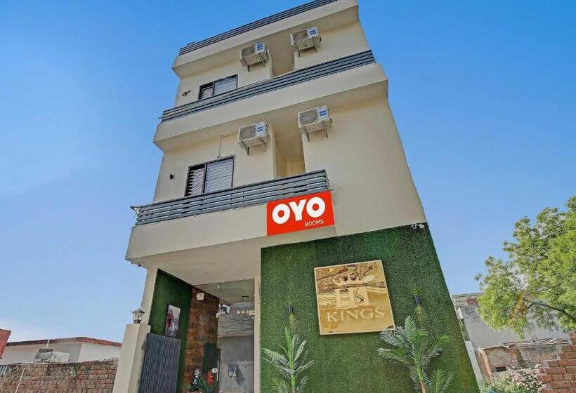 ホテル Oyo 88146 Three Kings