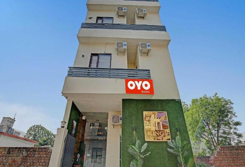 ホテル Oyo 88146 Three Kings