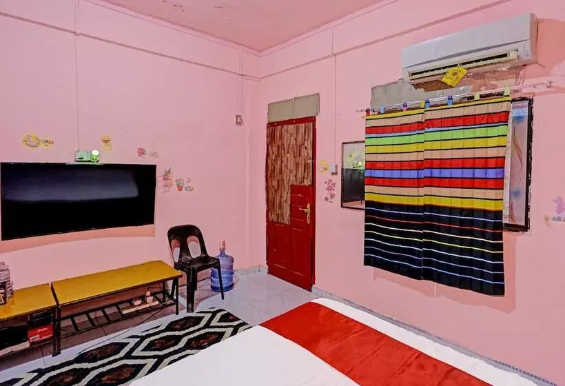 Hotelli Oyo 91428 Duta Stay