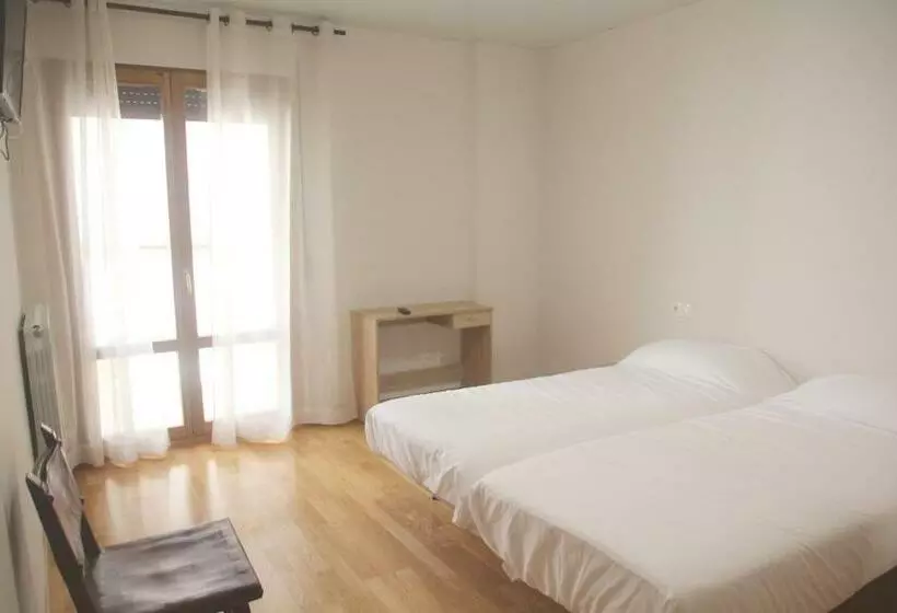 Majatalo Hostal Rural 18 De Abril